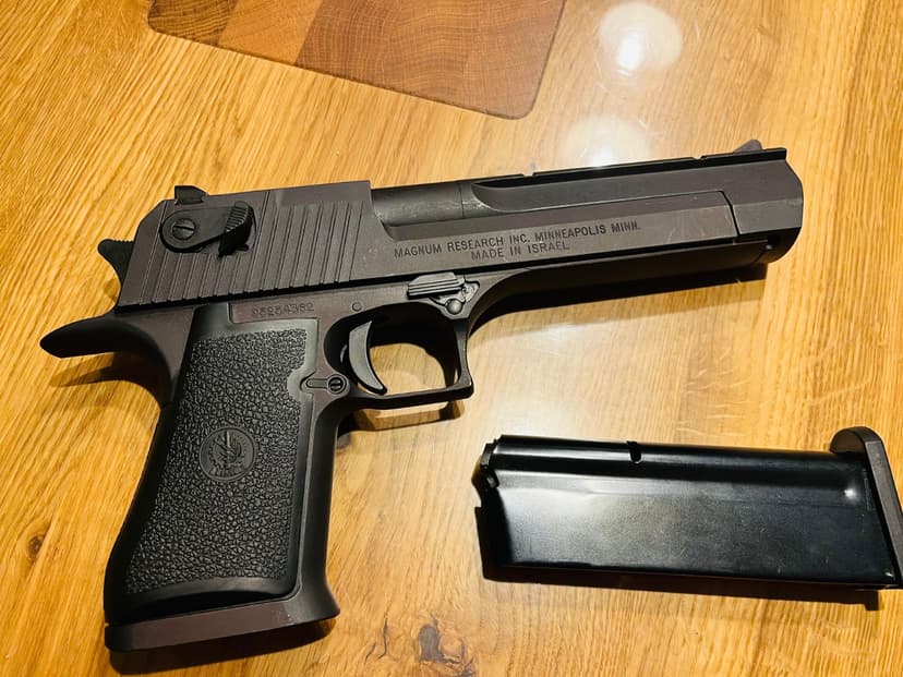 Desert Eagle 50 AE - pistolet, strzelanie w Polsce